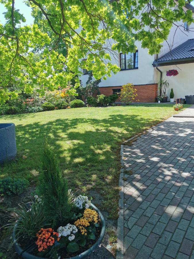 Garden View Home Mārupe Eksteriør billede